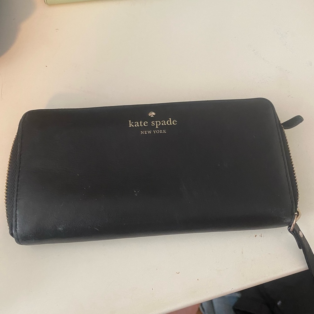 Black Kate Spade Wallet